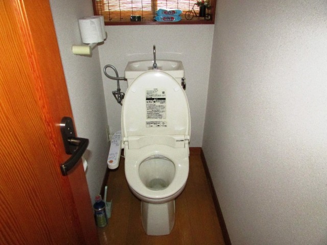 別棟トイレ