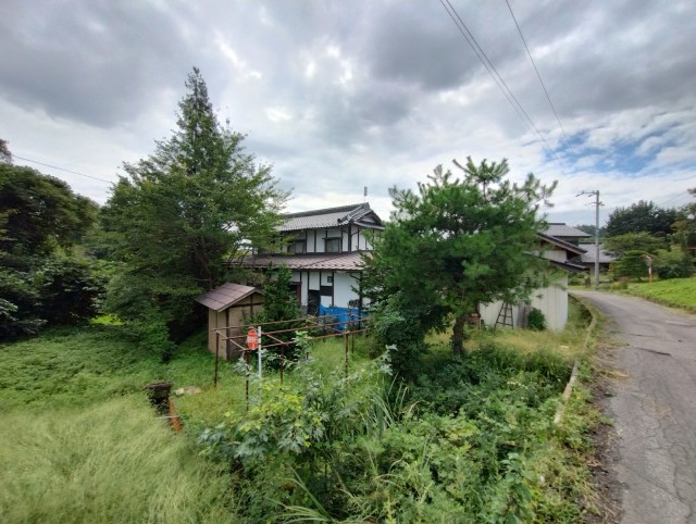 detached 〒380-8512　長野県長野市鶴賀緑町1613