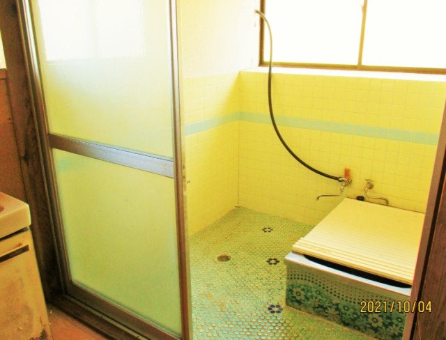 風呂    shower room